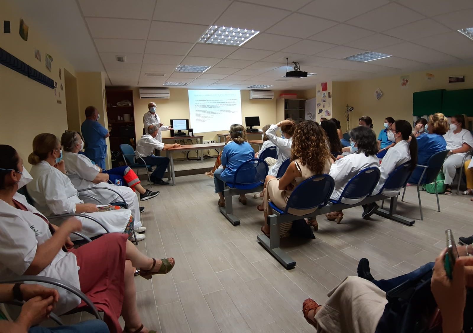El Área de Gestión Sanitaria Sur de Sevilla potencia talleres sobre voluntades vitales anticipadas entre sus profesionales de atención primaria