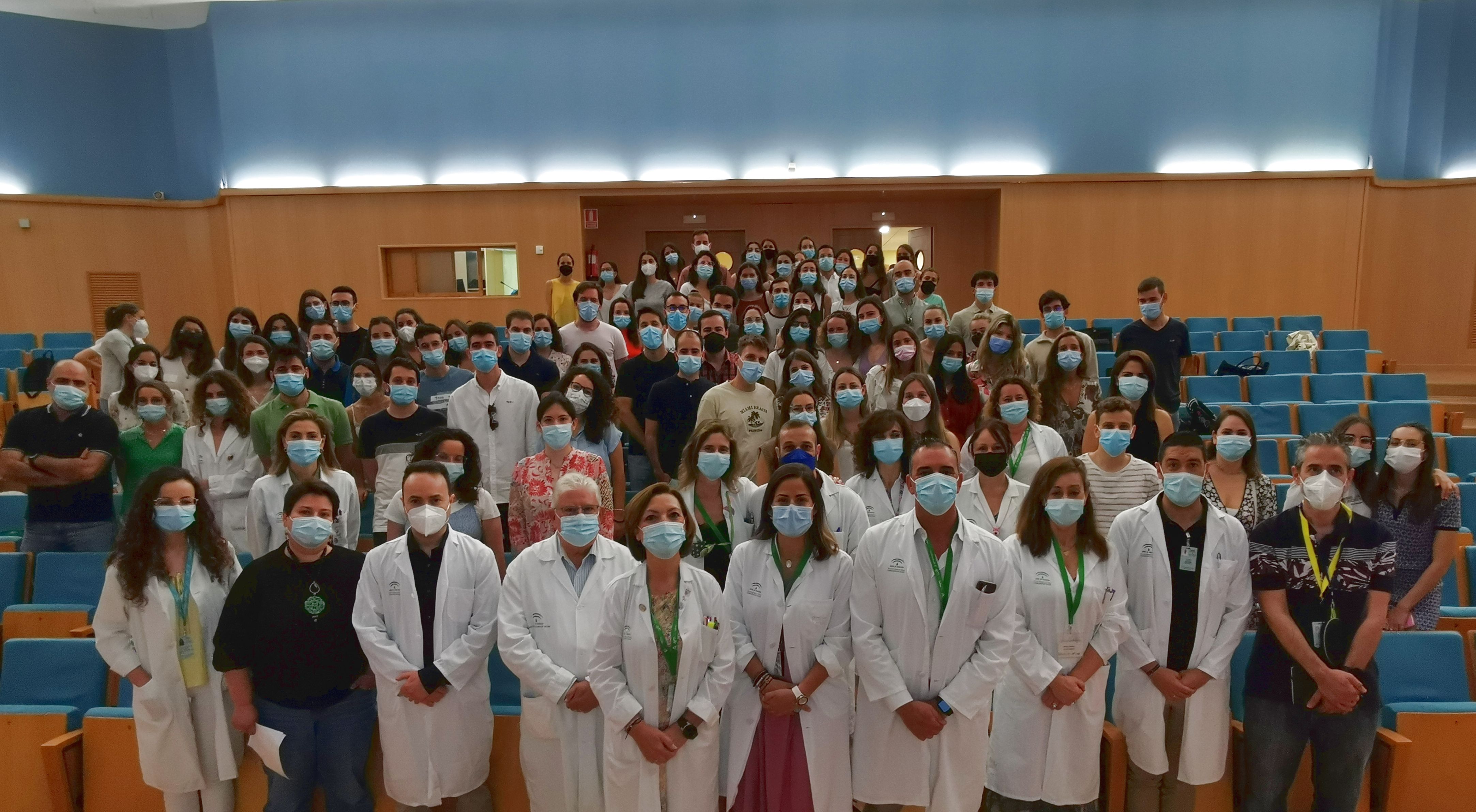 El Hospital de Valme acoge a 71 nuevos residentes para su formación especializada