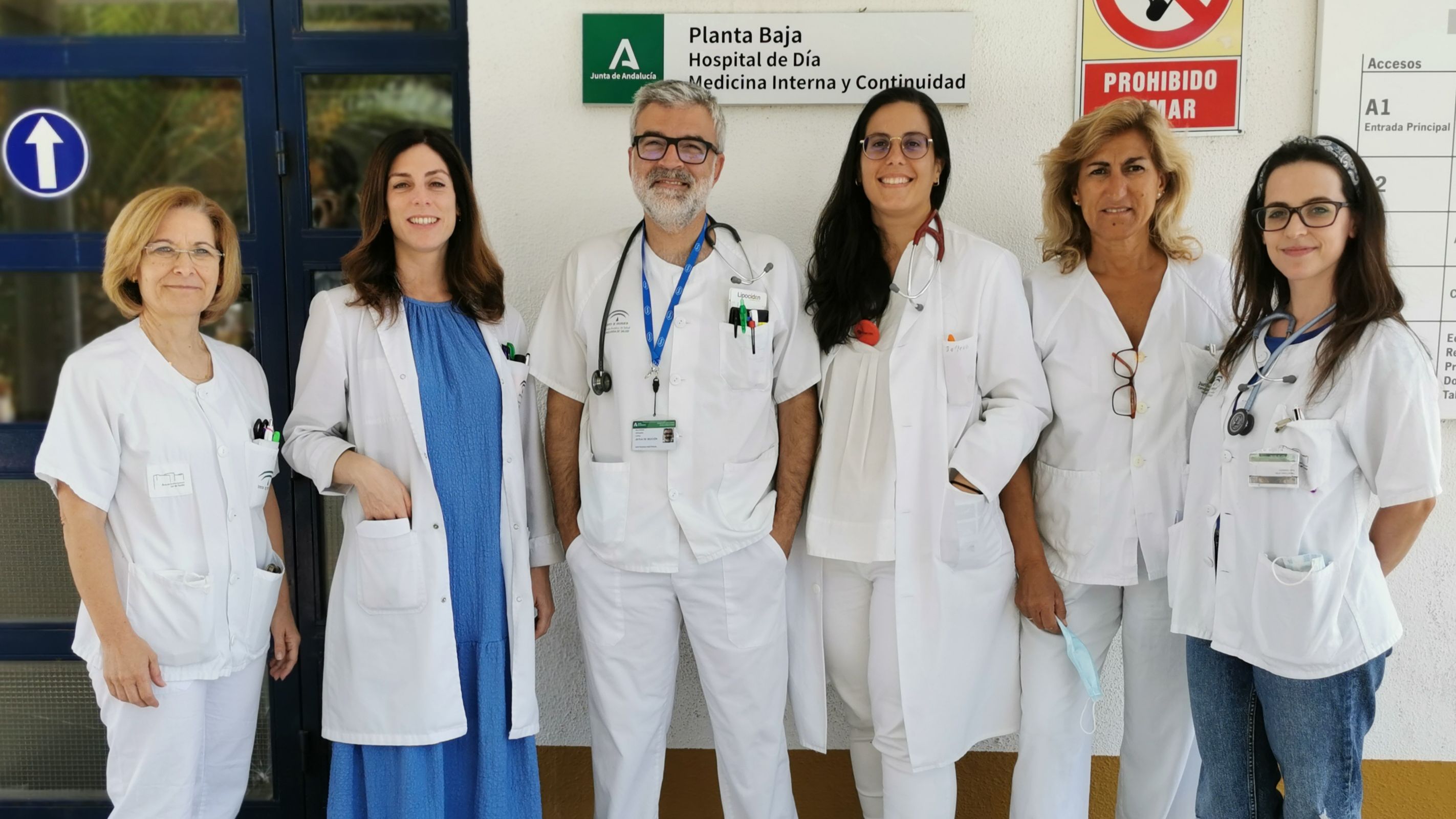 Medicina Interna del Área Hospitalaria de Valme premiada por un estudio sobre cuidados paliativos en pacientes oncológicos avanzados