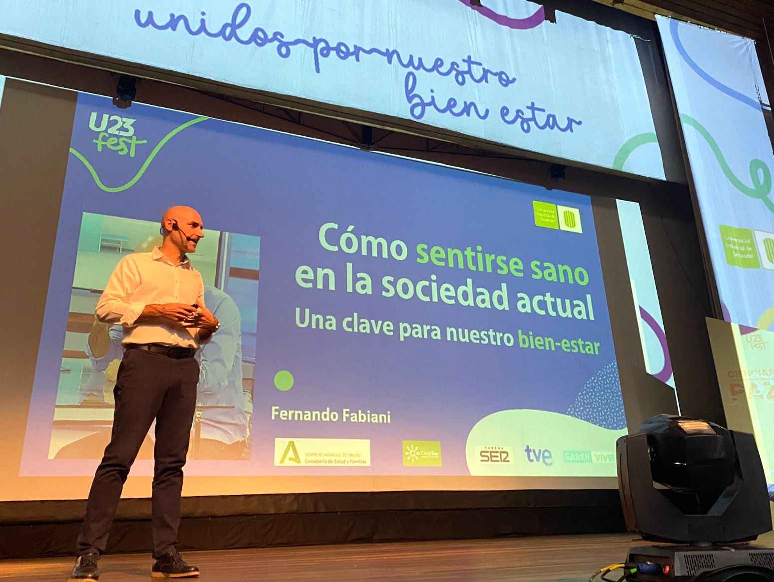 El facultativo del Área Sanitaria Sur de Sevilla Fernando Fabiani imparte la conferencia magistral del `U23Fest´ en Colombia